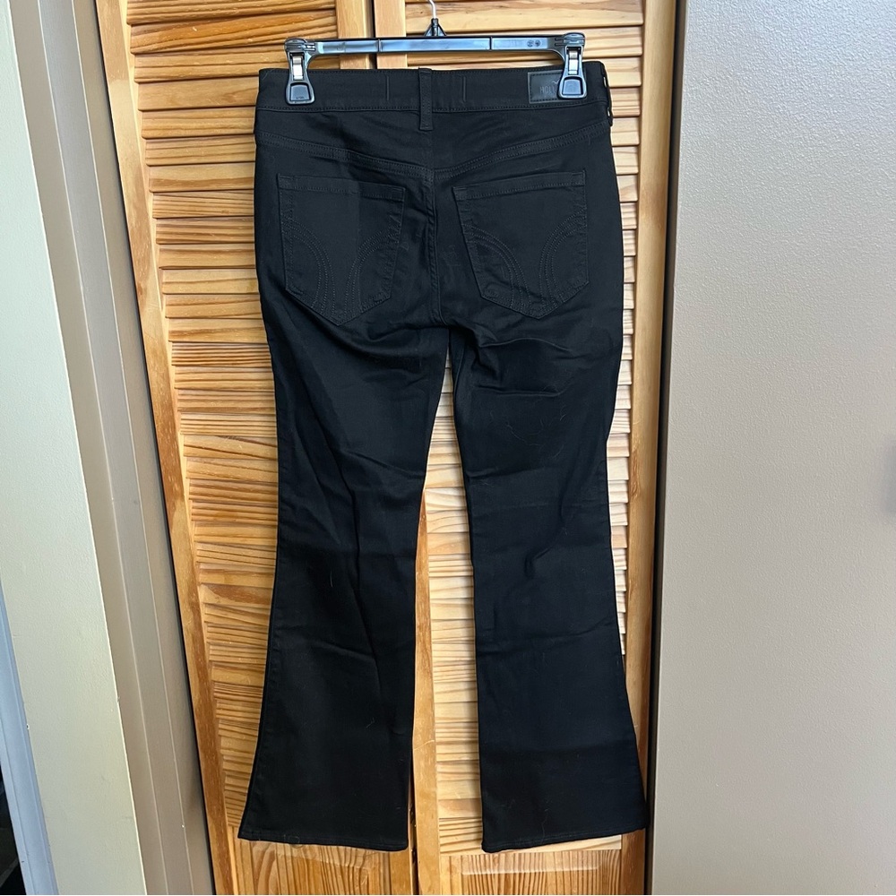 Hollister Low Rise Bootcut Jeans Short 2S/26S Black Wash Stretch Denim Y2K - Picture 3 of 7